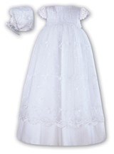 Sarah Louise -c- Girls Christening Robe & Bonnet.- BB116